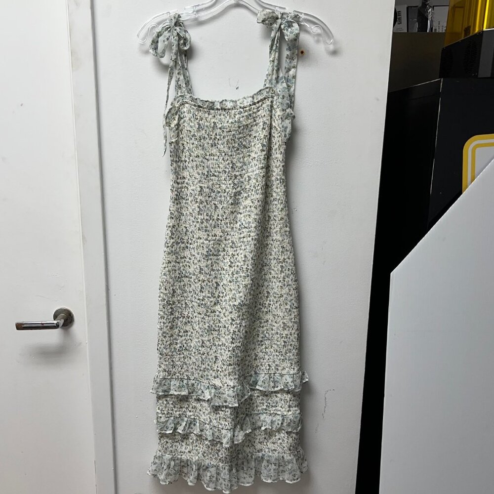 NWT Abercrombie Smocked Floral Midi Dress